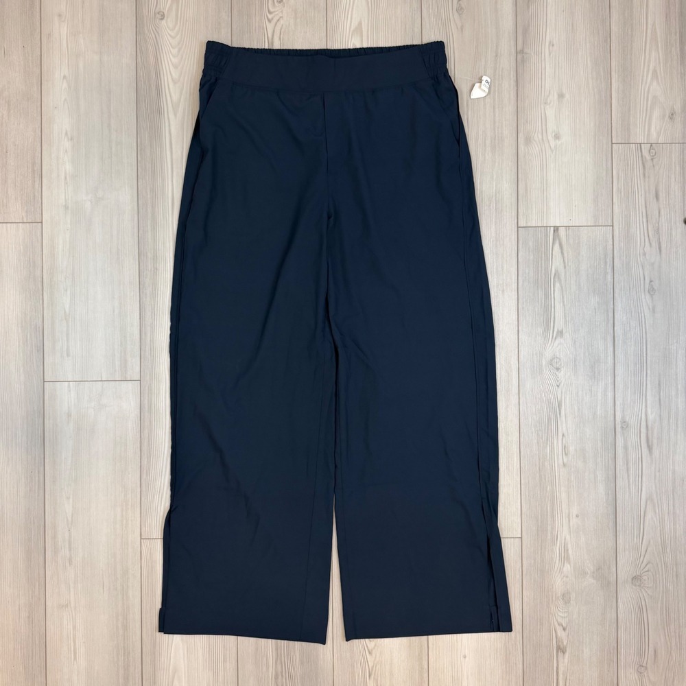 NWT Old Navy StretchTech Wide Leg Pants Navy Blue XL Tall Quick Dry 722041
